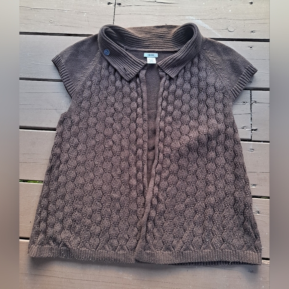 Izod cardigan with cap sleeves size Large - Picture 1 of 4